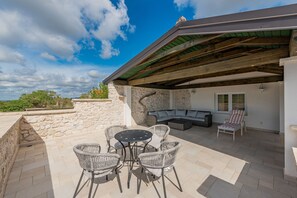 Balcony - Villa Grapes (Benkovac)