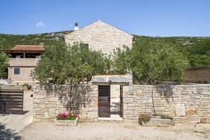 Exterior - Villa Laurana (Pakostane)