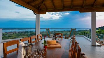 Villa, 6 Bedrooms, Private Pool, Sea View | Balcony