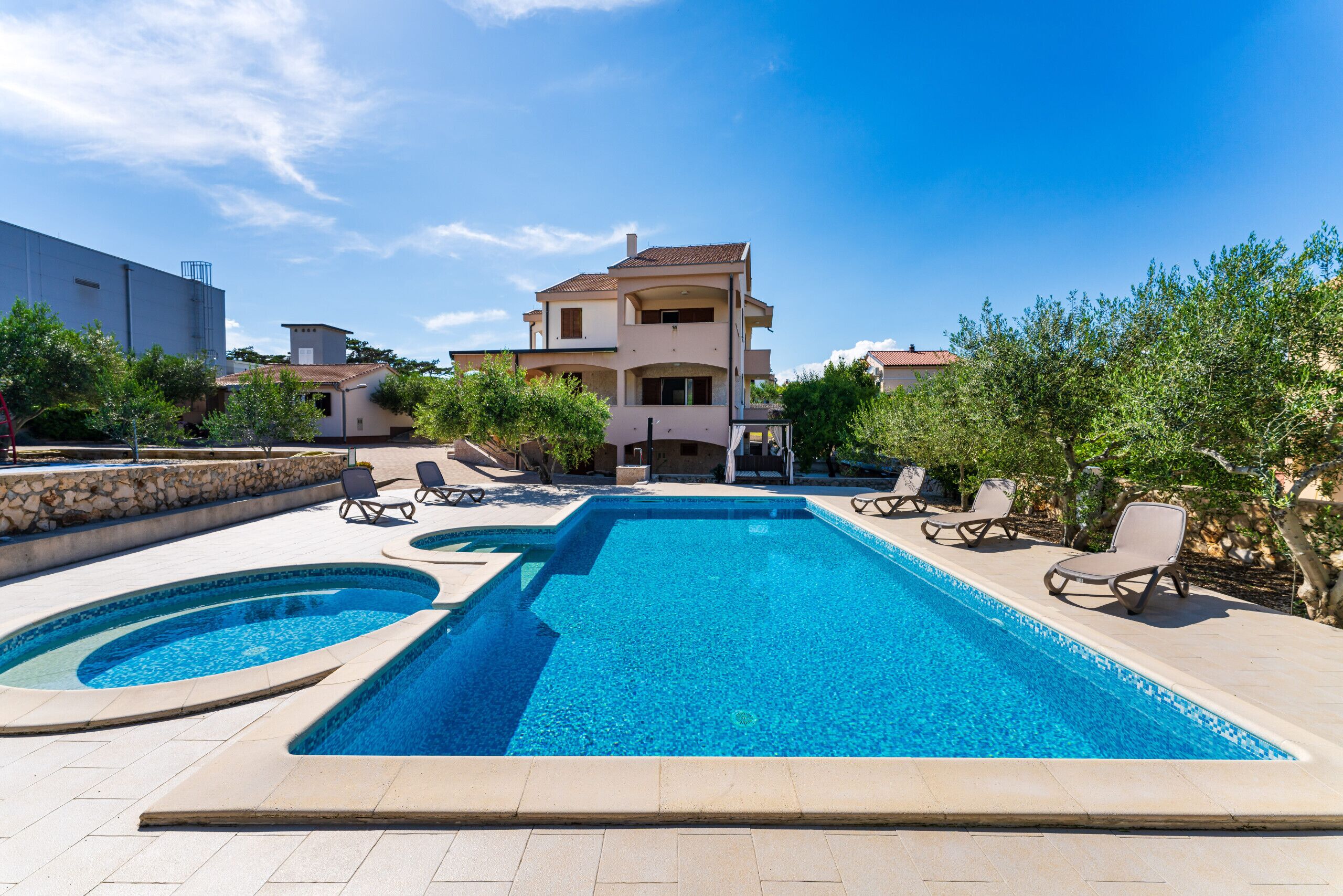 Piscina