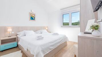 Villa, 3 camere da letto, piscina privata, vista piscina | 3 camere, lenzuola