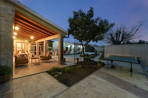 Villa, 4 Schlafzimmer, eigener Pool, Poolblick | Balkon