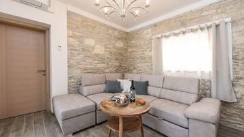 Villa, 4 Bedrooms, Private Pool, Pool View | Living room | Fireplace