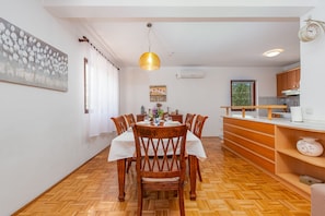 In-room dining