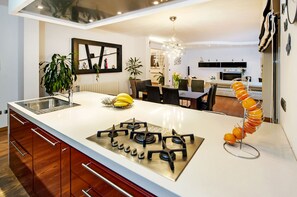 Villa, 4 Bedrooms, Private Pool, Pool View | Private kitchen | Microwave, dishwasher, coffee/tea maker, high chair - Villa Sky (Rovinj)