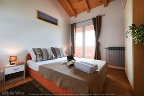Villa, 4 Bedrooms, Private Pool, Pool View | 4 bedrooms, bed sheets - Villa Smilje (Posedarje)