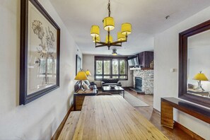 TV, fireplace, DVD player, table tennis