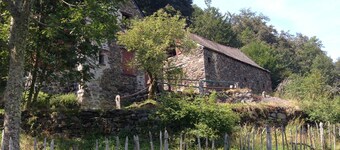 MOUNTAIN SHEEPFOLD