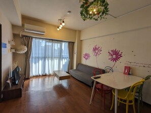 Huone, 3 makuuhuonetta (401) | 3 makuuhuonetta, ilmainen Wi-Fi, vuodevaatteet