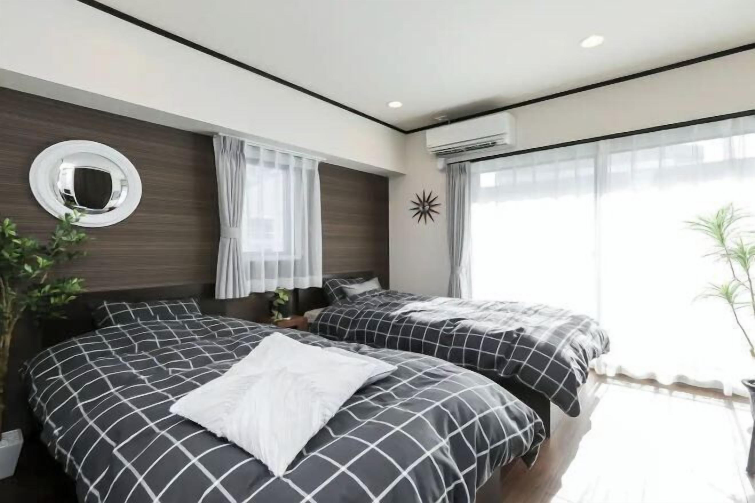 Wi-Fi de cortesia, roupa de cama