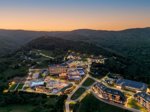 Mövenpick Resort and Spa Fruske Terme 