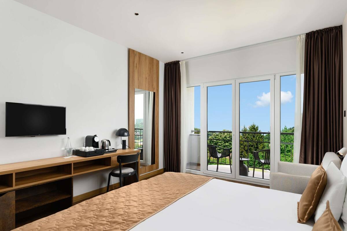 Bettwäsche aus ägyptischer Baumwolle, hochwertige Bettwaren, Zimmersafe