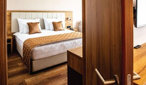 Family Connecting room | Sábanas de algodón egipcio y ropa de cama de alta calidad