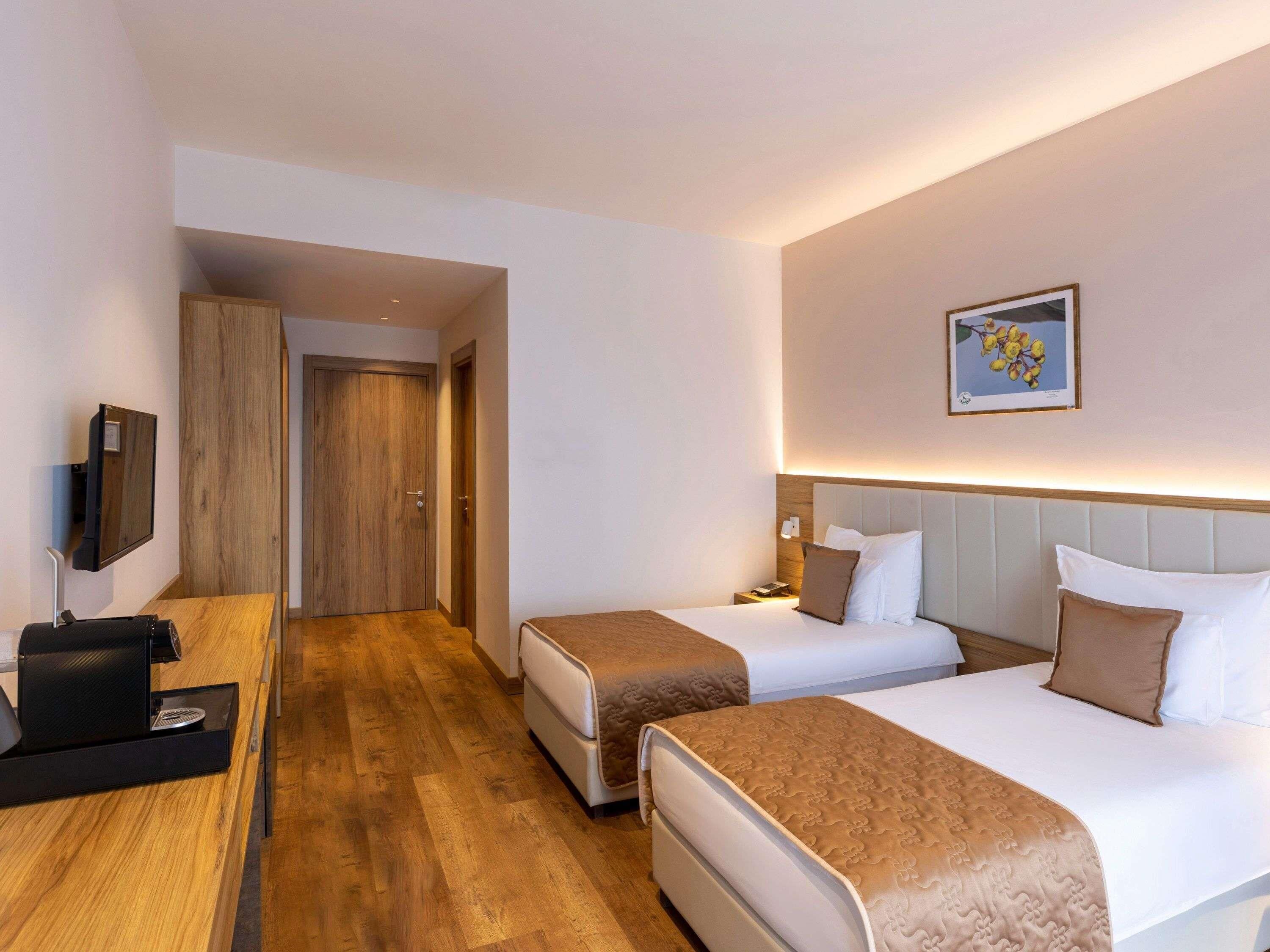 Superior Room, 2 Twin Beds, Balcony | Egyptian cotton sheets, premium bedding, in-room safe, desk