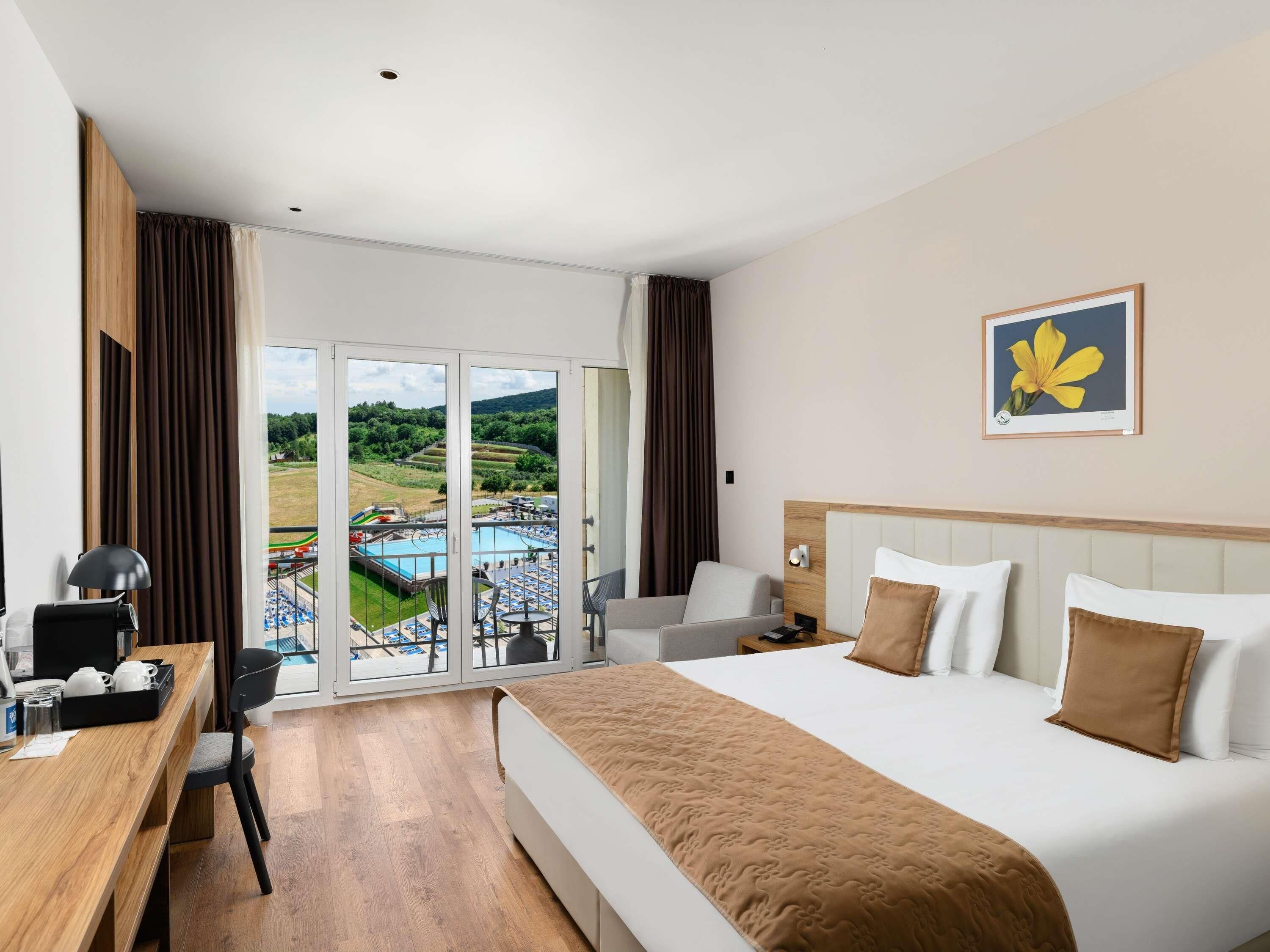 Superior Room, 1 Double Bed, Balcony, Pool View | Egyptian cotton sheets, premium bedding, in-room safe, desk