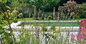 Outdoor pool - Gite near Avignon  (Sorgues)