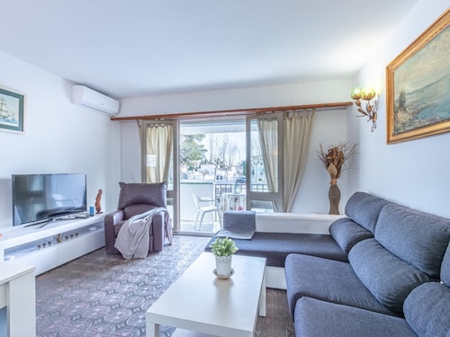 Fischerhaus, 4 Schlafzimmer, Liegeplatz, WIFI, Strand ganz in der Nähe.