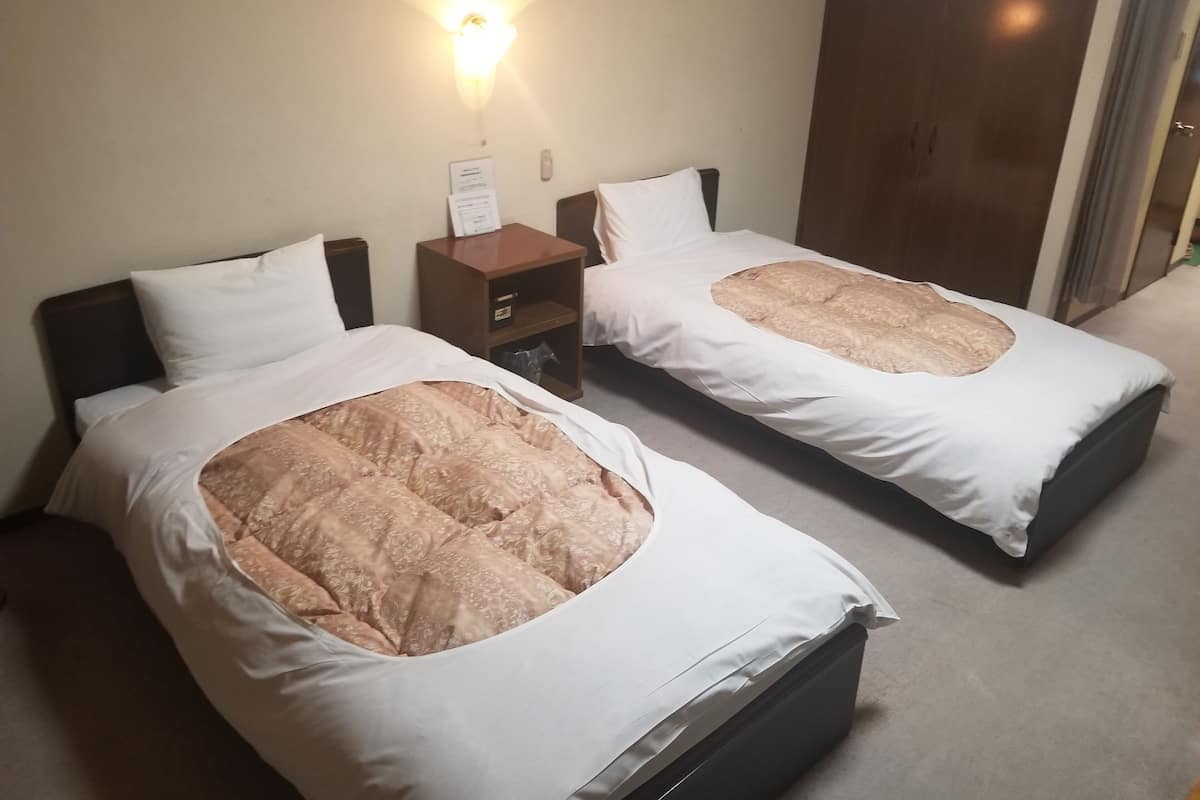 Twin Room, Smoking | Free WiFi