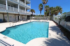 Pool - Pool plus Ocean Views~ A Walk to Downtown (Folly Beach)