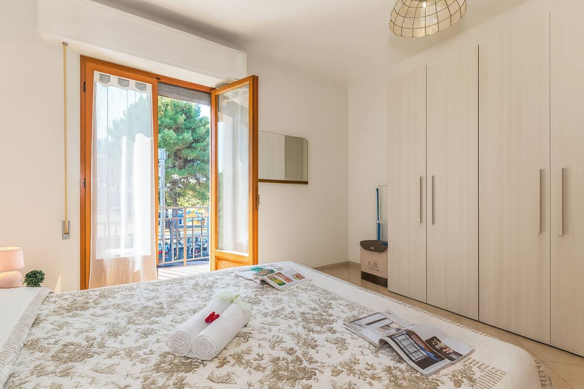 Apartemen Keluarga, beberapa kamar (Daniela 4 100m From Sea) | 2 kamar tidur, setrika/meja setrika, dan Wi-Fi (biaya tambahan)