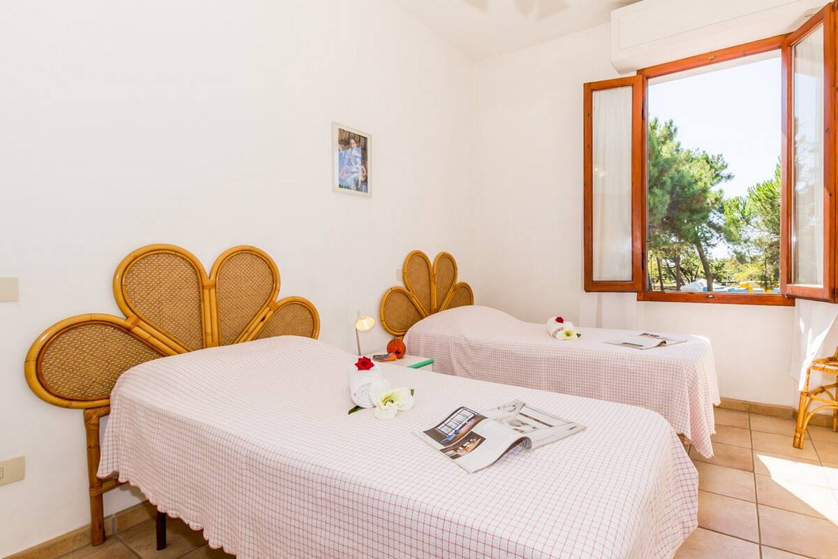 Family Apartment, Multiple Bedrooms (Daniela 2 100m From Sea) | 2 bedrooms, iron/ironing board, WiFi, bed sheets