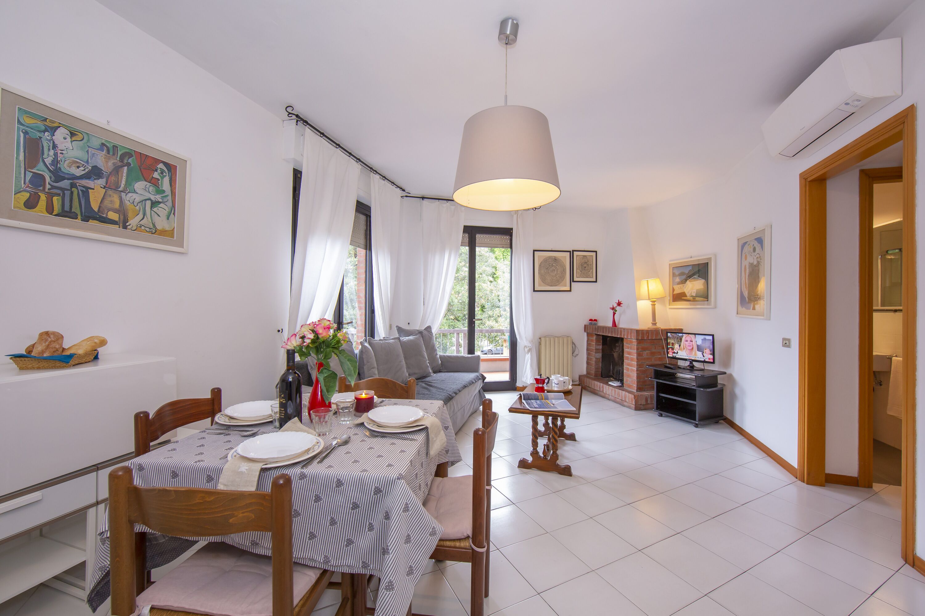 Family Apartment, Multiple Bedrooms (Francesca 2 600m From Sea) | Dining