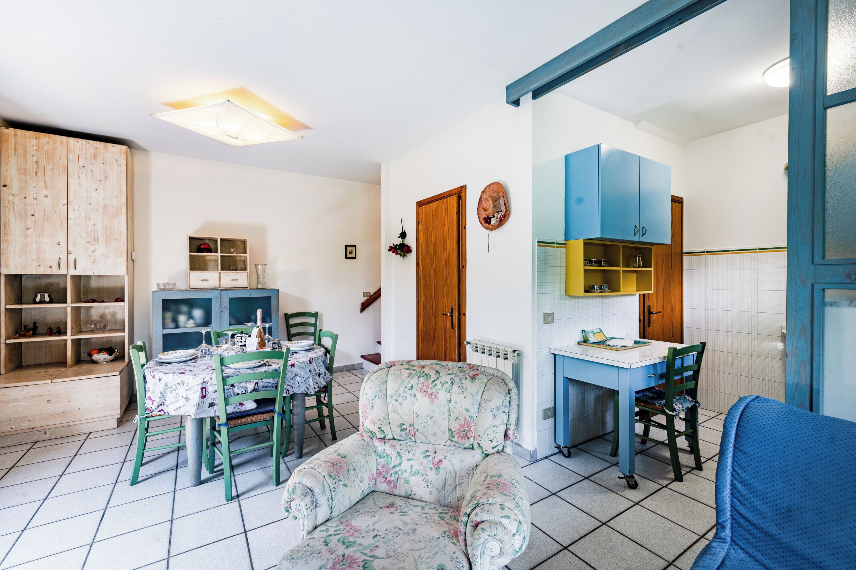 Familienapartment, Mehrere Schlafzimmer (La Chimera 700m from sea) | Wohnbereich