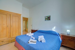 3 bedrooms, iron/ironing board, WiFi, bed sheets - La Fresia - Focette 100mt From Sea (Pietrasanta)