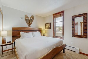 1 camera, ferro/asse da stiro, accesso a Internet, lenzuola