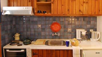 Duplex (2 Adults) | Private kitchenette