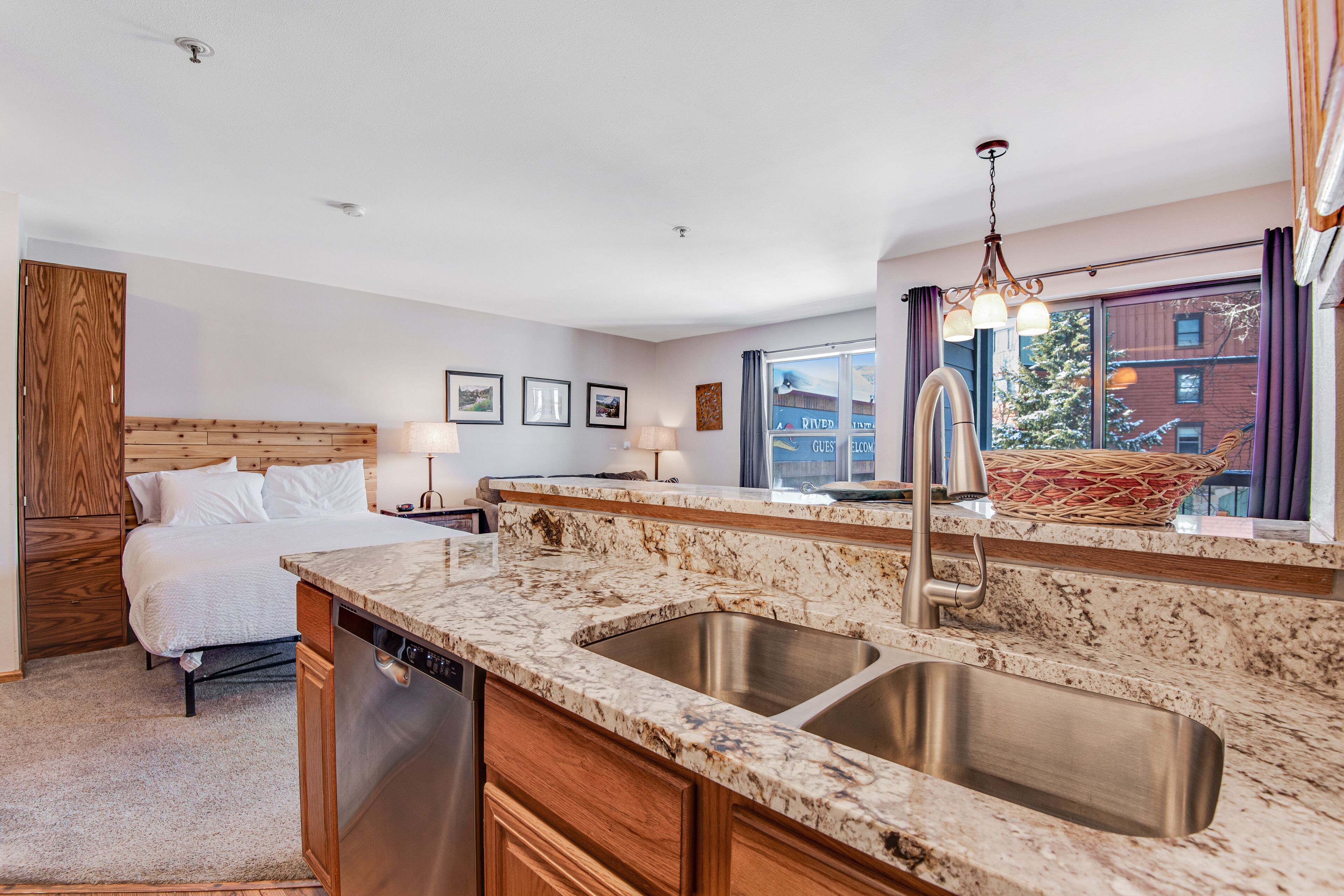 Bügeleisen/Bügelbrett, WLAN, Bettwäsche, Rollstuhlgeeignet