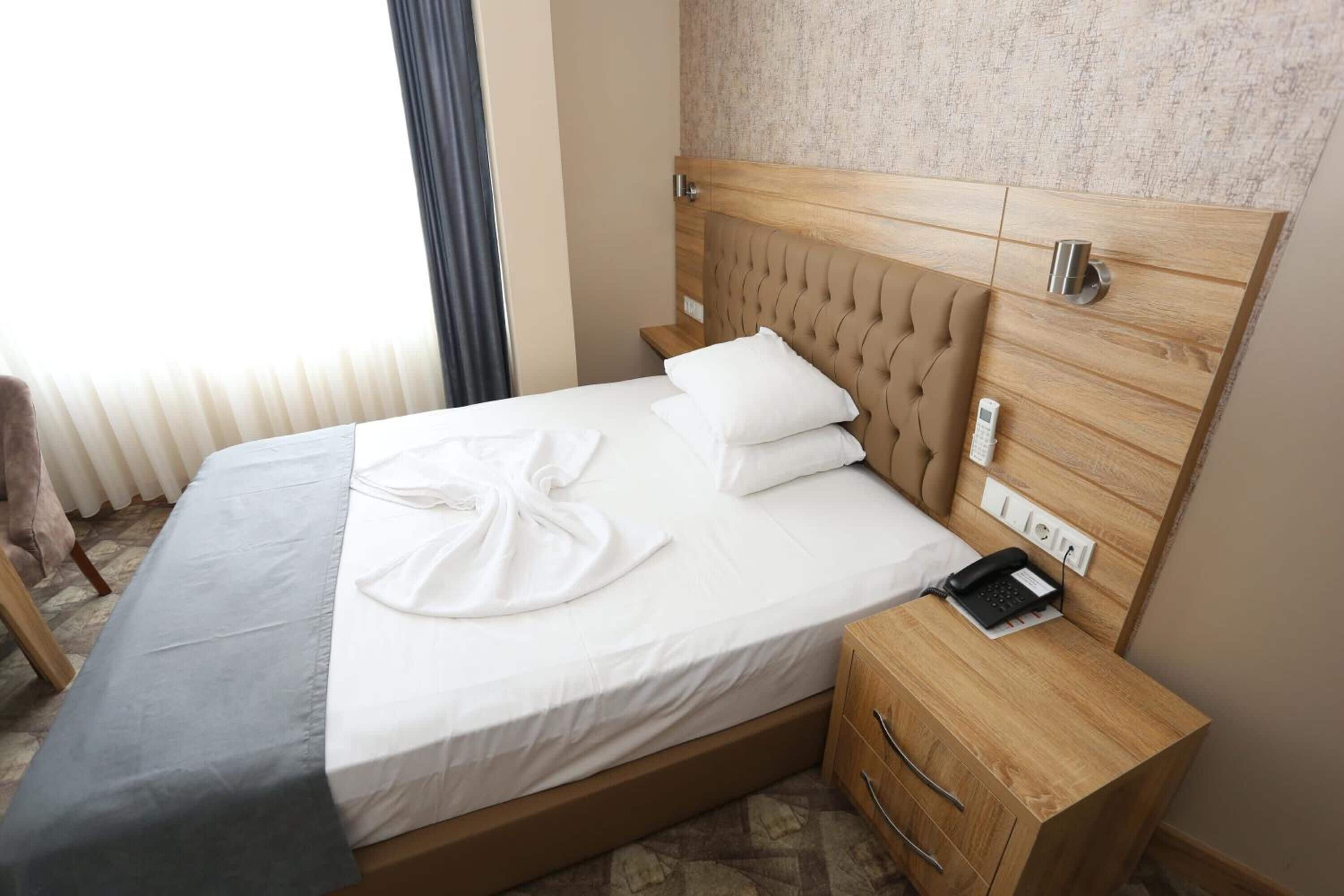 1 bedroom, minibar, in-room safe, desk