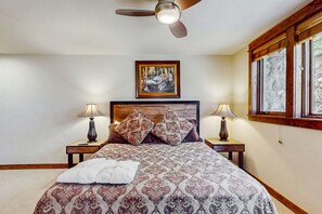 3 dormitorios, tabla de planchar con plancha, wifi y ropa de cama