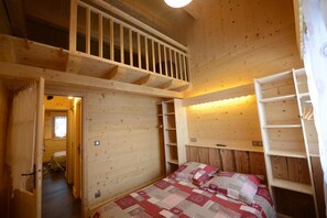 3 slaapkamers, een strijkplank/strijkijzer