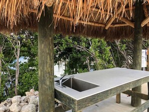 Property grounds - Serenity In The Sun Condo Fabulous Ocean View (Tavernier)