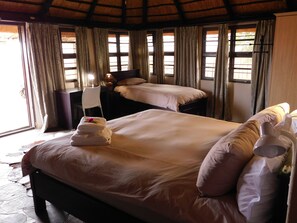 Exclusive Villa | 4 bedrooms, in-room safe, desk, soundproofing