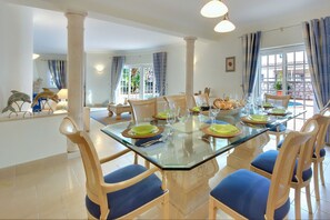 Dining - Lisianto - Villa in São Rafael with private pool (Albufeira)