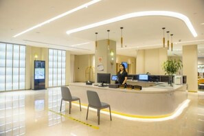 Unclassified image, 2 of 36, button - Pulisi Hotel (Changshu)