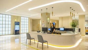 المنشأة من الداخل