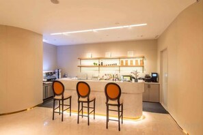 Unclassified image, 5 of 36, button - Pulisi Hotel (Changshu)