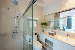 Ảnh chưa phân loại, 2 trong số 36 ảnh, nút