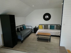 2 bedrooms, free WiFi