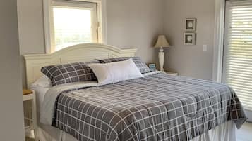 2 chambres, fer et planche Ă repasser, Wi-Fi gratuit, draps fournis