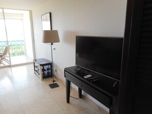 Interior - Studio sea view Saba Mt Vernon building (Cul-de-Sac)