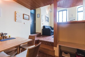 Appartement (Duplex 3) | Restauration dans la chambre