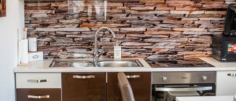 Apartment (One-bedroom apartment) | Private kitchen | Fridge