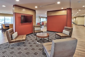 Lobby - TownePlace Suites by Marriott Albuquerque Old Town (Albuquerque)