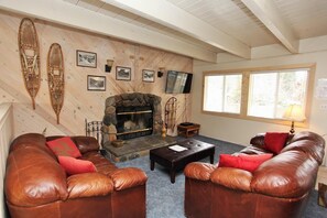 Smart TV, fireplace, table football