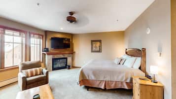 Iron/ironing board, internet, bed sheets