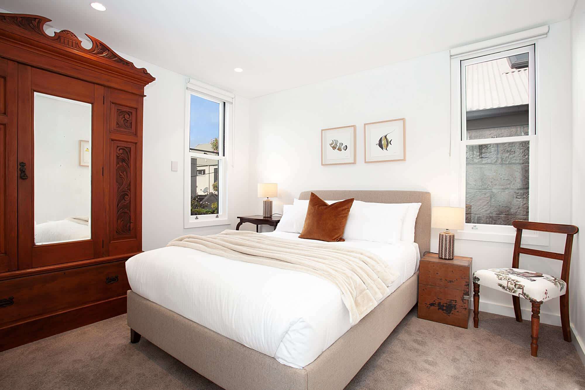 3 bedrooms, desk, iron/ironing board, WiFi